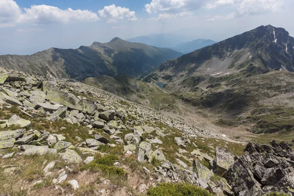 Ландшафт з вершини Каменіца, Пірина гора, Болгарія — стокове фото