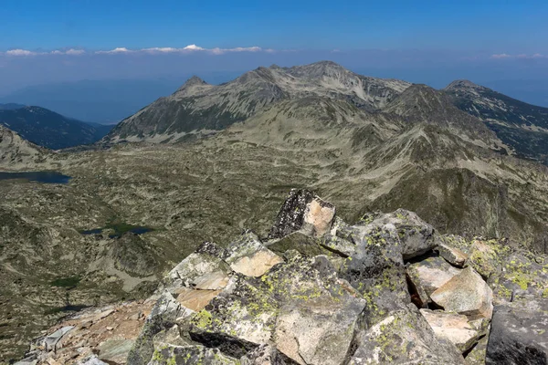 Ландшафт з вершини Каменіца, Пірина гора, Болгарія — стокове фото