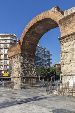 Yunanistan 'ın Selanik kentinde Antik Roma Galerius Kemeri