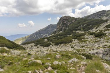 Prekorech sirki yakınlarındaki manzara, Rila Dağı, Bulgaristan