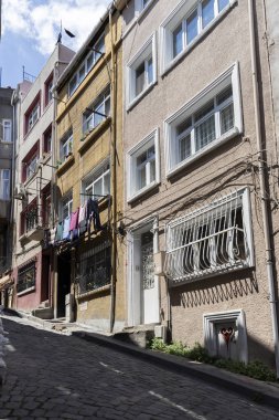 İstanbul 'un Balat ilçesinde sokak ve bina