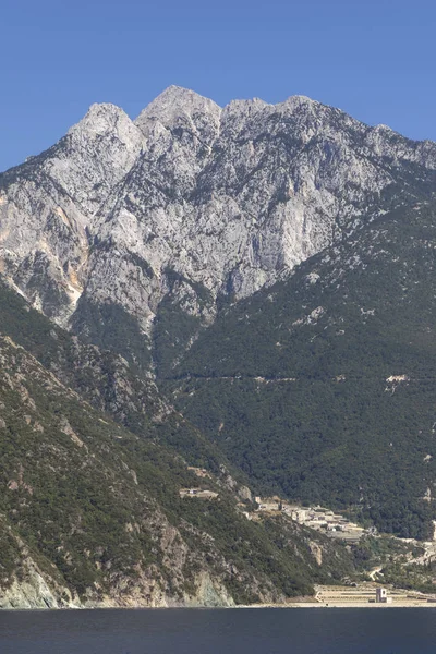 Landschap van de berg Athos, Chalkidiki, Griekenland — Stockfoto