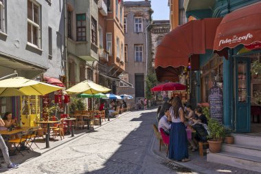 İstanbul 'un Balat ilçesinde sokak ve bina