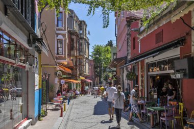 İstanbul 'un Balat ilçesinde sokak ve bina