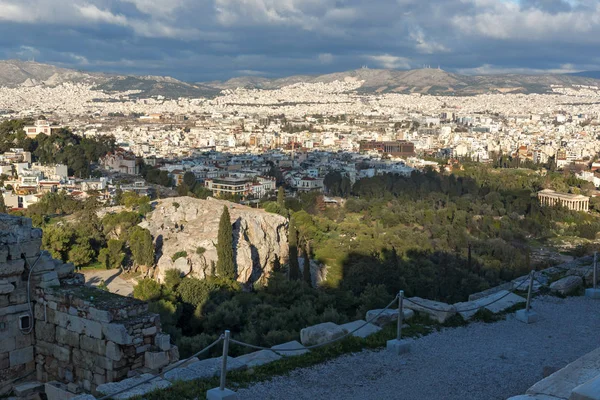 Monumentalna Brama propyleje w Akropolu w Atenach, Grecja — Zdjęcie stockowe