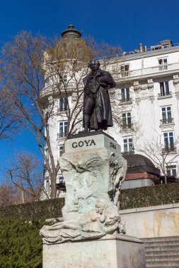 Madrid 'deki Goya Heykeli