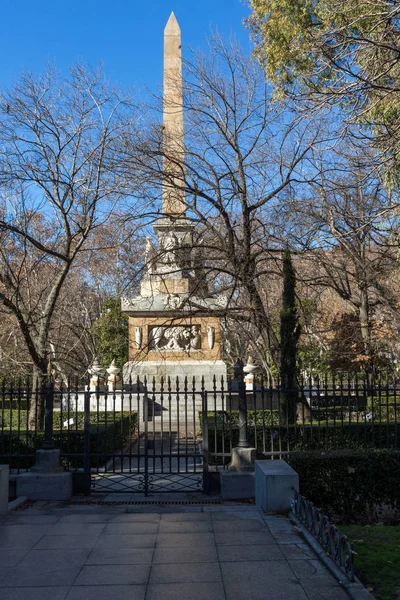 Памятник павшим героям Мадрида — стоковое фото