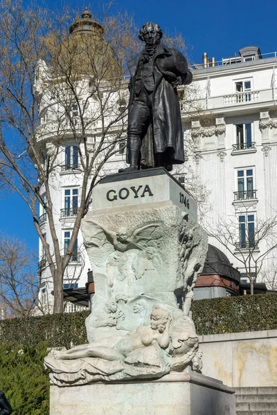 Estátua de Goya na cidade de Madrid — Fotografia de Stock