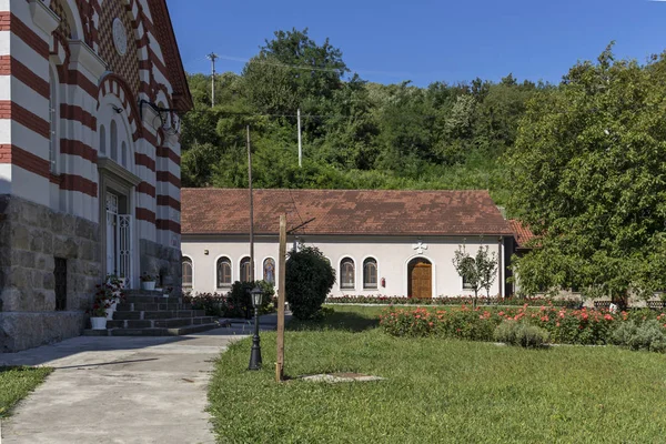 Mosteiro de Rakovica perto de Belgrado, Sérvia — Fotografia de Stock