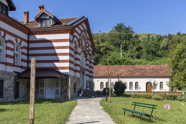 Mosteiro de Rakovica perto de Belgrado, Sérvia — Fotografia de Stock