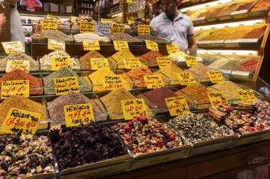 Spice market know as Egyptian Bazaar in city of Istanbul, Turkey