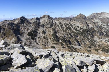 Dzhano zirvesinden manzara, Pirin Dağı, Bulgaristan