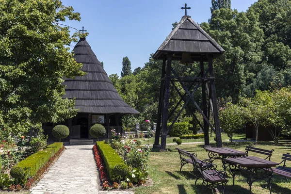 Sırbistan 'ın Velika Plana kenti yakınlarındaki Pokajnica Manastırı — Stok fotoğraf