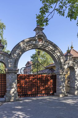 Kutsal Meryem Ana Lesje manastırı, Sırbistan