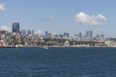 İstanbul, Türkiye - 27 Temmuz 2019: İstanbul, Türkiye 'den İstanbul' a panoramik manzara