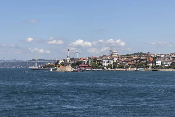 Isztambul Törökország 2019 Július Panorámás Kilátás Bosporusból Isztambul Városába Törökországba — Stock Fotó