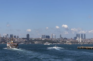 İstanbul, Türkiye - 27 Temmuz 2019: Marmara Denizi 'nden İstanbul, Türkiye' nin Asya kesimine panoramik manzara