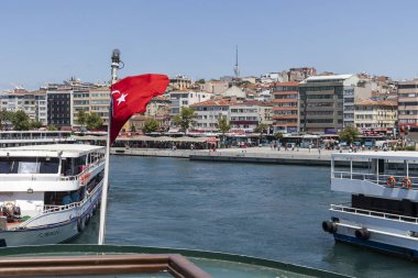 İstanbul, Türkiye - 27 Temmuz 2019: Marmara Denizi 'nden İstanbul, Türkiye' nin Asya kesimine panoramik manzara