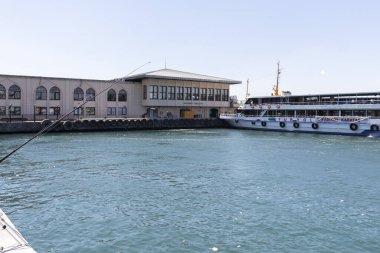 İstanbul, Türkiye - 27 Temmuz 2019: Marmara Denizi 'nden İstanbul, Türkiye' nin Asya kesimine panoramik manzara