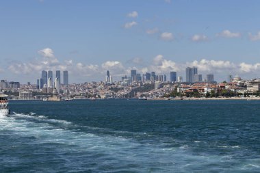 İstanbul, Türkiye - 27 Temmuz 2019: İstanbul, Türkiye 'den İstanbul' a panoramik manzara