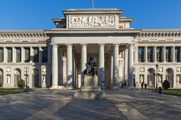 Madrid España Enero 2018 Estatua Velázquez Frente Museo Del Prado — Foto de Stock