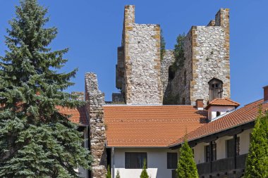 DESPOTOVAC, SERBIA - 11 Ağustos 2019: Manasija manastırı, Sumadija ve Batı Sırbistan 'daki ortaçağ binaları