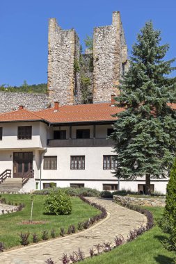 DESPOTOVAC, SERBIA - 11 Ağustos 2019: Manasija manastırı, Sumadija ve Batı Sırbistan 'daki ortaçağ binaları