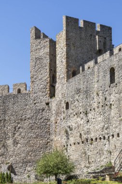 DESPOTOVAC, SERBIA - 11 Ağustos 2019: Manasija manastırı, Sumadija ve Batı Sırbistan 'daki ortaçağ binaları