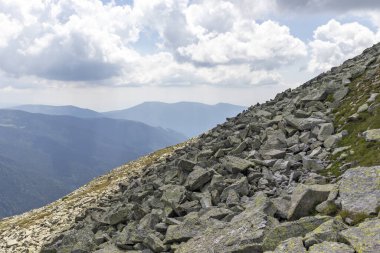 Kupen zirvesi, Rila Dağı, Bulgaristan yakınlarındaki inanılmaz manzara