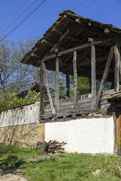 Typowa Ulica Stare Domy Historycznej Miejscowości Staro Stefanovo Obwód Lovech — Zdjęcie stockowe