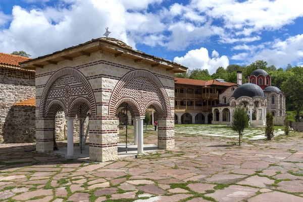 Gigintsy Monastery Bulgária Maio 2014 Mosteiro Medieval Tsarnogorski Gigintsy Kozma — Fotografia de Stock