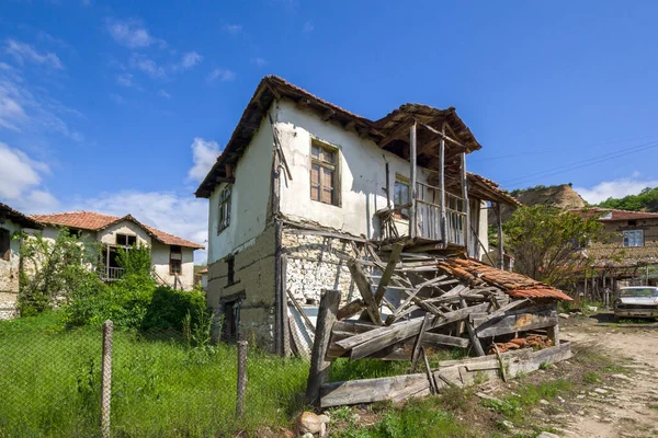 Oude Huizen Uit Negentiende Eeuw Het Dorp Zlatolist Regio Blagoevgrad — Stockfoto