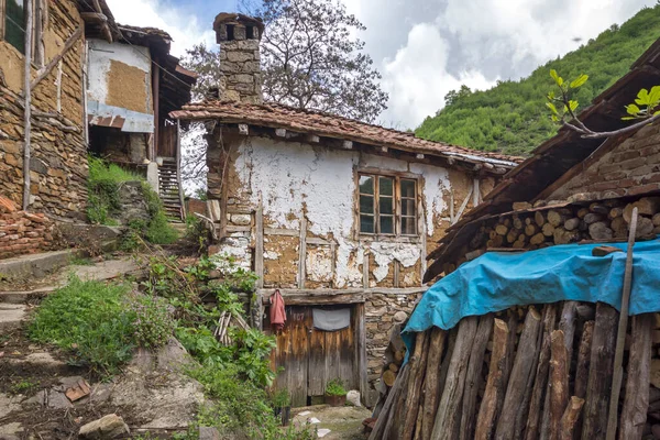 Pirin Bulgaria May 2014 Old Houses Nineteenth Century Village Pirin — Stock Photo, Image