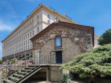 SOFYA, BULGARIA - 5 Mayıs 2020: Bulgaristan 'ın Sofya kentindeki Antik Ortodoks Kilisesi