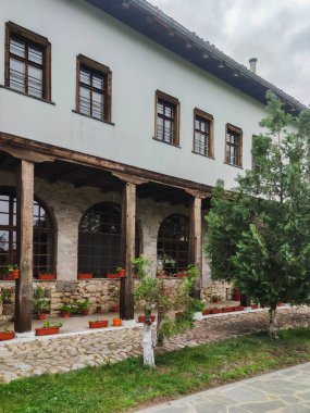 Bulgaristan 'ın Filibe Bölgesi, Saint Nedelya' ya adanmış Ortaçağ Arapovo Manastırı