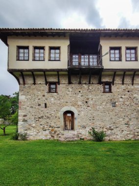 Bulgaristan 'ın Filibe Bölgesi, Saint Nedelya' ya adanmış Ortaçağ Arapovo Manastırı