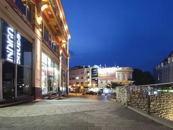 Plovdiv Bulgária Maio 2020 Vista Noturna Rua Pedonal Central Knyaz — Fotografia de Stock