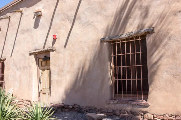 Edificio Adobe vecchio West — Foto Stock