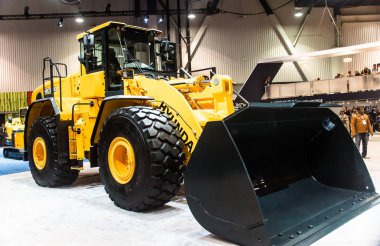 Articulated Loader at ConExpo clipart