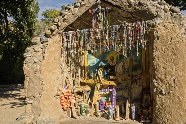 Heiligdommen Gebouwd Uit Rotsen Chimayo Santuario New Mexico Waar Pelgrims — Stockfoto