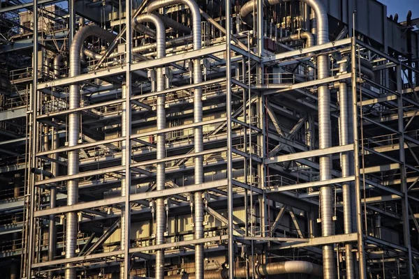 Komplexe Rohrleitungen Einem Gaskraftwerk — Stockfoto
