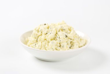 ev yapımı peynir yayıldı