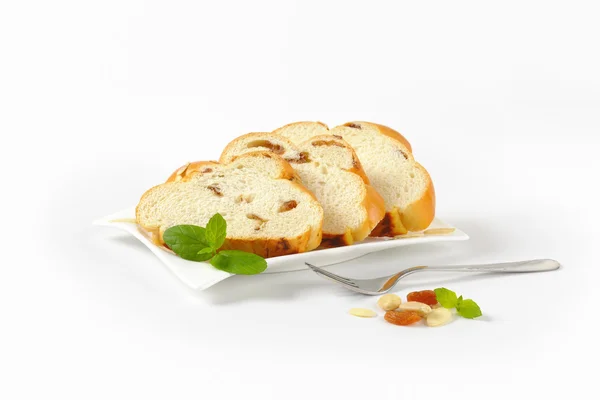 Rebanadas de pan dulce trenzado — Foto de Stock