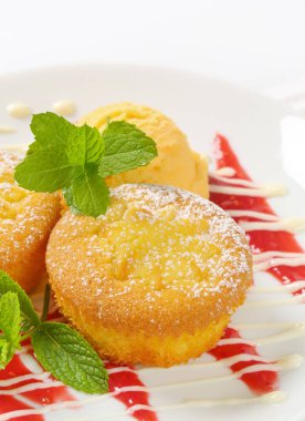 Dondurma ile limon cupcakes