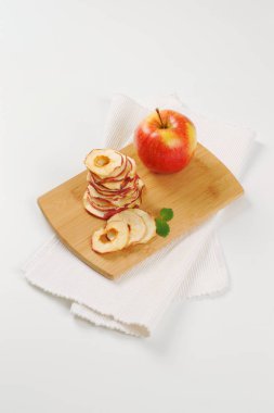 kurutulmuş elma dilim