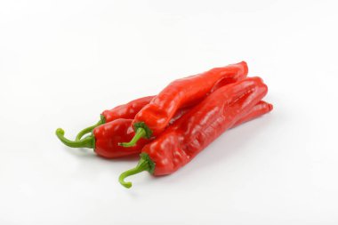 4 kırmızı biber