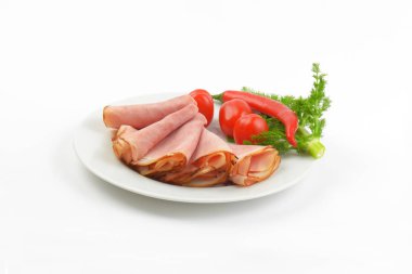 jambon dilimleri sebze garnitür ile