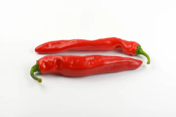 Dos pimientos rojos — Foto de Stock