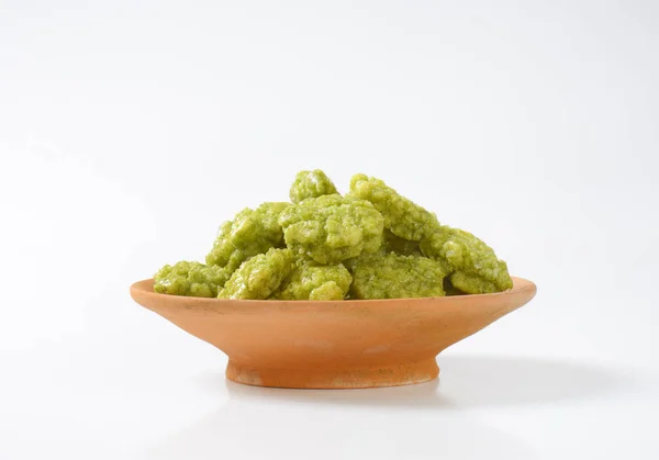 Tigela de bolachas wasabi — Fotografia de Stock