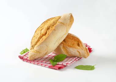 iki rustik ekmek rulo